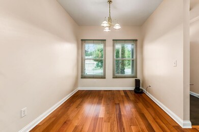 005_W McNaughton Grove Ln-002
