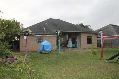 705 Windcrest Dr, Weslaco, TX 78596 - photo 3