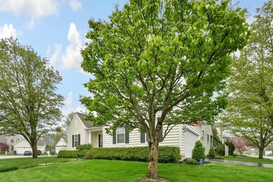 4-web-or-mls-5737-lake-forest-way