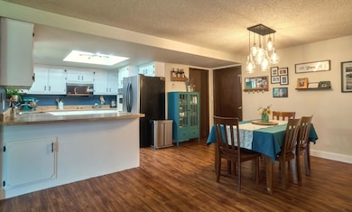 597 Magenta Cir_Medford_12