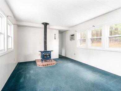 7 Bangor St, Nashua, NH 03063 - photo 4