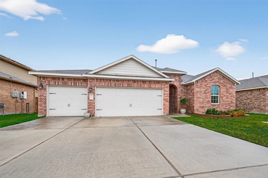 7731 London Tower Ln, Houston, TX 77044 - photo 3