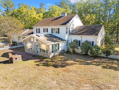 607 N Main St, Nichols, SC 29581 - photo 3