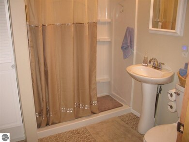 7325 W Esmond Rd, Hale, MI 48739 - photo 7