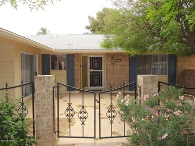 03 Courtyard 10337 W Desert Forest