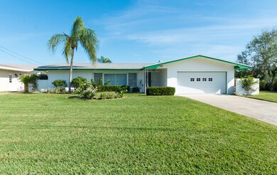 13 Danube River Dr