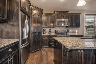 1509 SW 44th St, Lees Summit, MO 64082 - photo 6