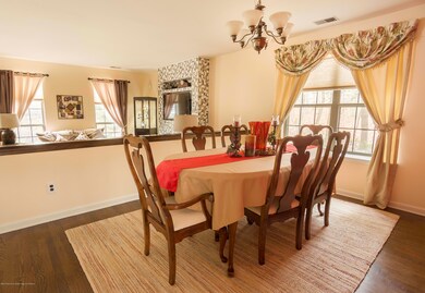 175 Edinburgh Ct, Matawan, NJ 07747 - photo 5