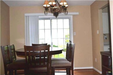 110 Westminster Ct, Harleysville, PA 19438 - photo 4