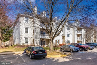 12205 Eagles Nest Ct unit E, Germantown, MD 20874 - photo 2