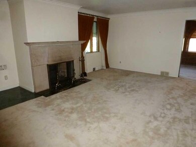 Living Room. Exquisite features of the living room