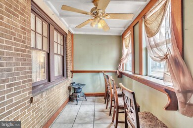 1101 Lawrence Ave, Darby, PA 19023 - photo 4