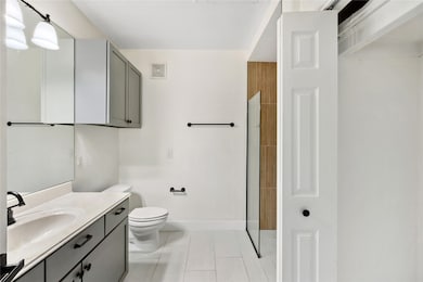 1602 Elgin St unit 4, Houston, TX 77004 - photo 6