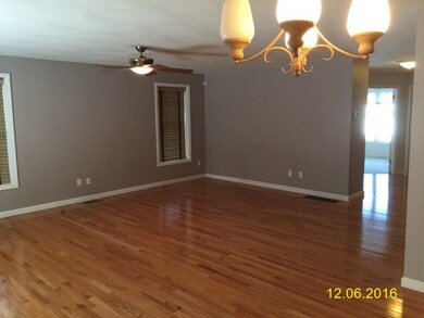 183 Apple Brook Way unit 9, Manchester, NH 03109 - photo 5