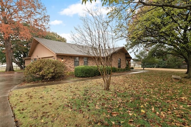 Mature trees on 1.84 acres