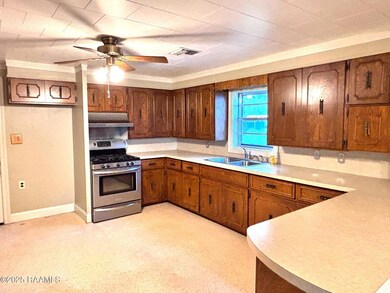 1306 Barbara St, Rayne, LA 70578 - photo 2