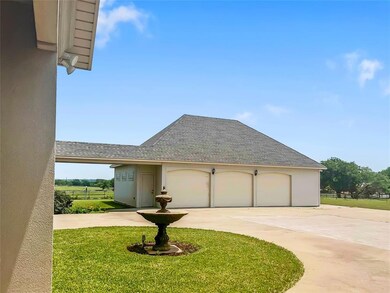 3112 Harris St, Gainesville, TX 76240 - photo 4