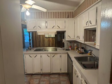 1101 S Lowe St, Stuttgart, AR 72160 - photo 5