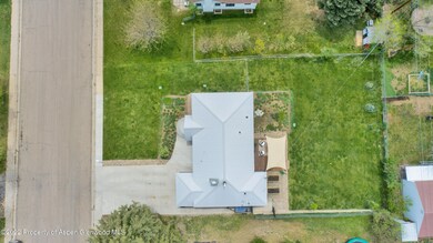 916 Taylor St, Craig, CO 81625 - photo 4