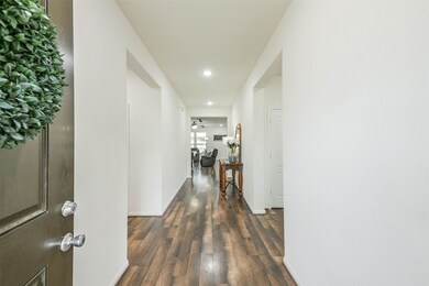 3916 Anzac Dr, Pearland, TX 77584 - photo 3