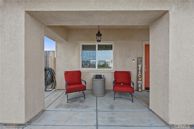 9907 Turning Leaf Ln, Bakersfield, CA 93306 - photo 5