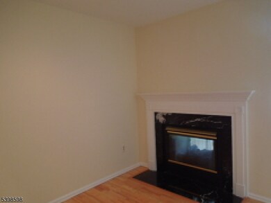 168 Potomac Dr Condo unit 168, Bernards Twp., NJ 07920 - photo 4