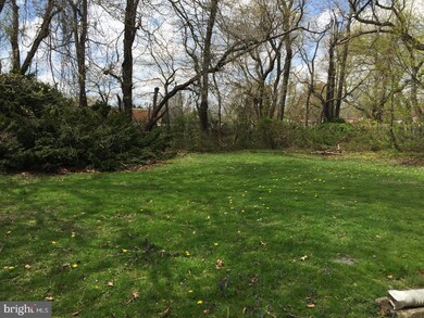 200 Midway Dr, Morrisville, PA 19067 - photo 3