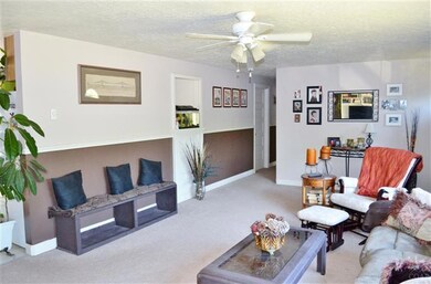 1262 NE Hollinshead Dr, Bend, OR 97701 - photo 4