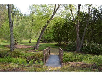 62 Sandy Pond Pkwy, Bedford, NH 03110 - photo 6