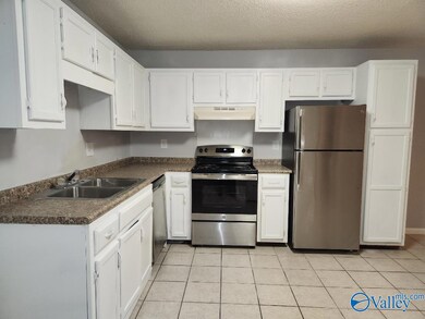 201 8th Ave SW, Decatur, AL 35601 - photo 4