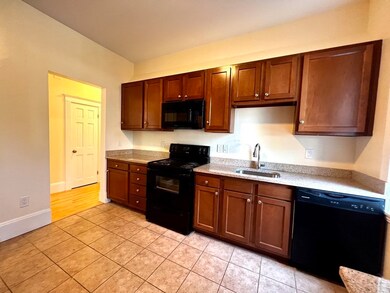 102 Trowbridge St unit 3L, Cambridge, MA 02138 - photo 4