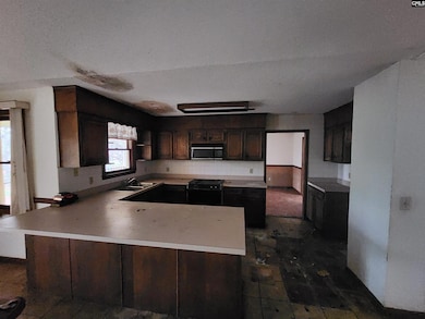 647 Camp Ground Rd, Columbia, SC 29203 - photo 3