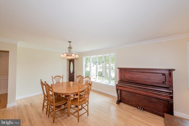 1508 Springlake Way N, Sykesville, MD 21784 - photo 7