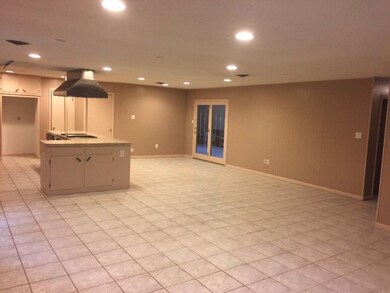 4301 Virginia St, Bay City, TX 77414 - photo 3