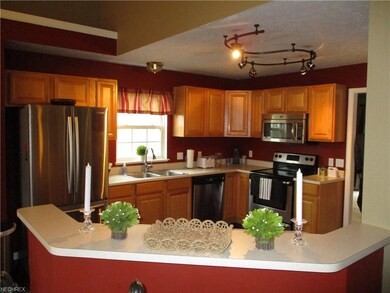 179 Cobblestone Ct, Berea, OH 44017 - photo 7