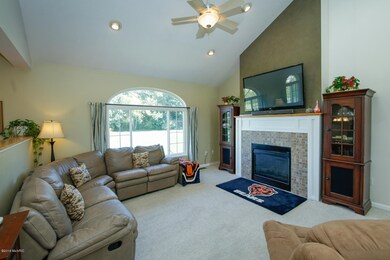 25590 Prairieview Dr-104