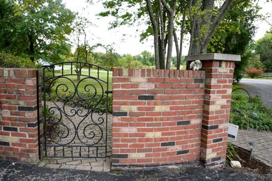 4328 Maynard Rd - LR-89
