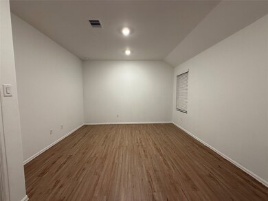 1739 Sahara Dr, Crosby, TX 77532 - photo 3