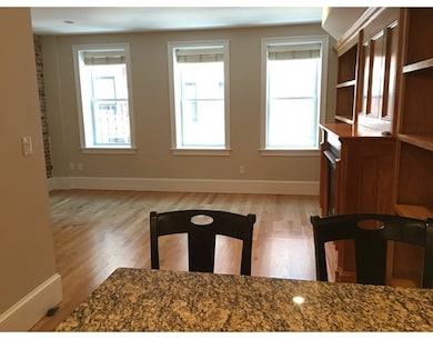 150 Salem St unit 2, Boston, MA 02113 - photo 3