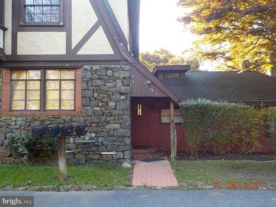 2300 Cherry Ln unit 3, Wilmington, DE 19810 - photo 2