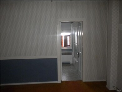 327 E Walnut St unit 329, Allentown, PA 18109 - photo 7