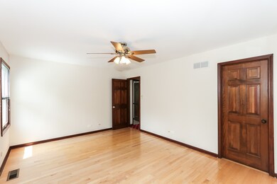 1229 Chateaugay Ave unit 1, Naperville, IL 60540 - photo 5