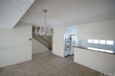 Dining Area w/Crystal Chanelier