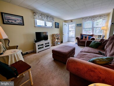 1131 Tremont Dr, Glenolden, PA 19036 - photo 6