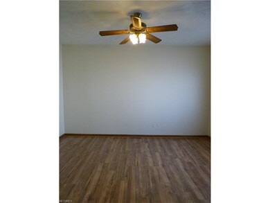 830 Troy Place NW, Canton, OH 44703 - photo 5