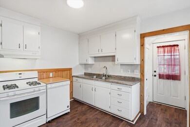 8 Porter St unit A, Woburn, MA 01801 - photo 6