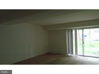 1002 Ashriver Ct, Voorhees, NJ 08043 - photo 3