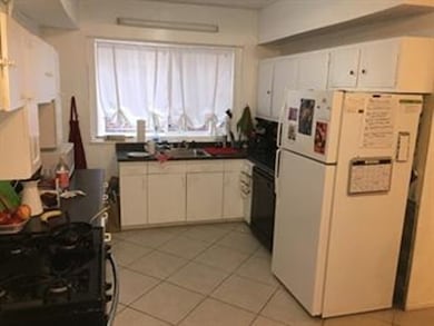 807 Washington St unit 2, Brookline, MA 02446 - photo 2