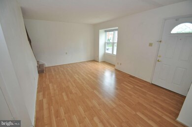 1060 E Thornhill Place, Frederick, MD 21703 - photo 2