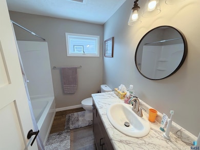 331 E Norton Ave, Salem, SD 57058 - photo 6